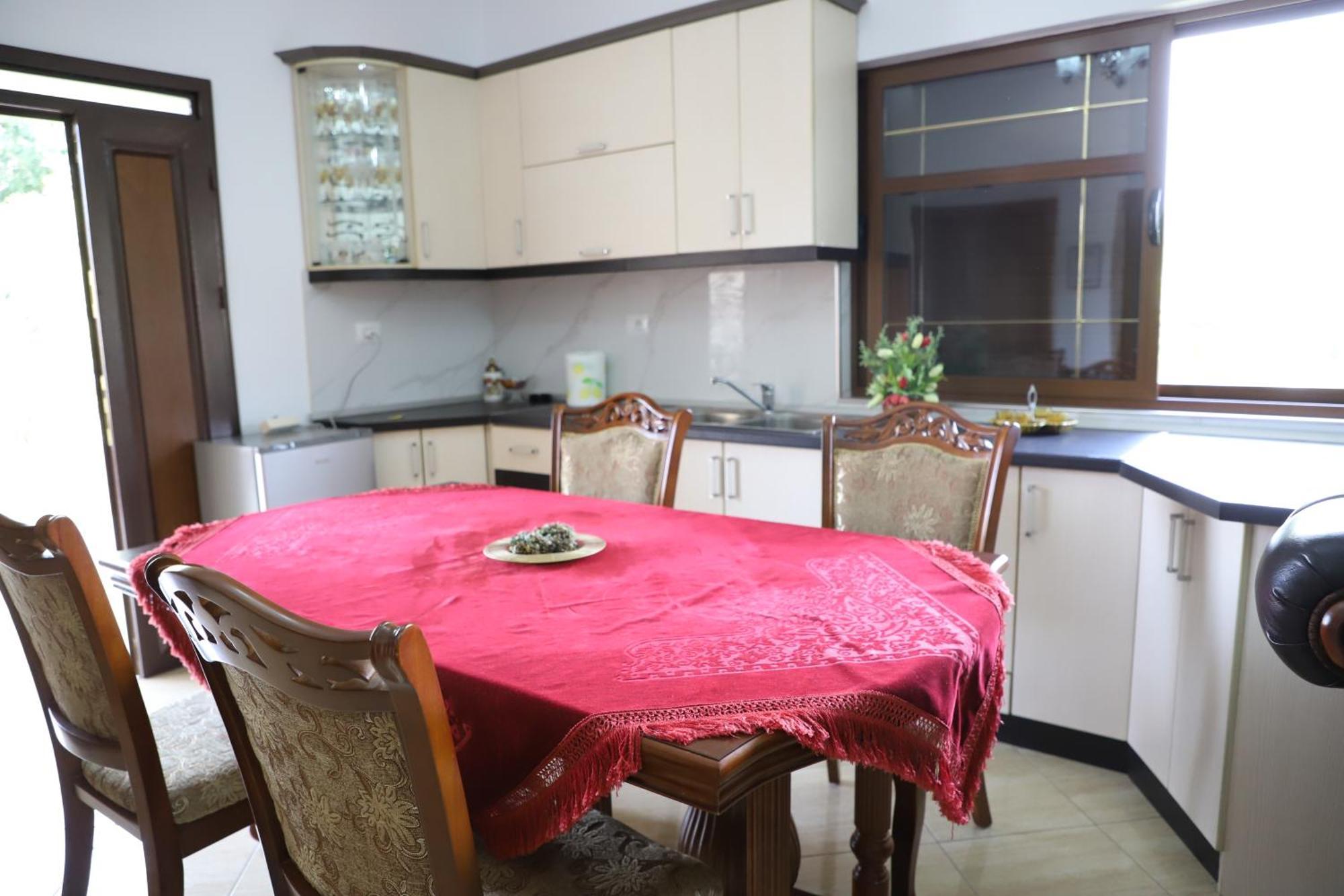 Villa Fjorentin Berat Buitenkant foto